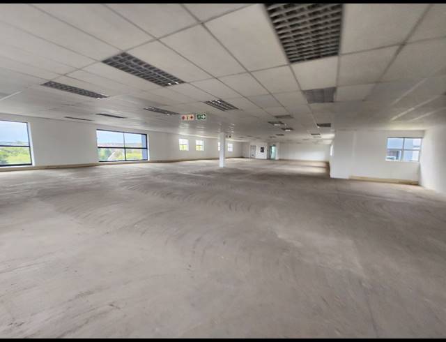 275M² OFFICE TO LET IN HALFWAY GARDENS